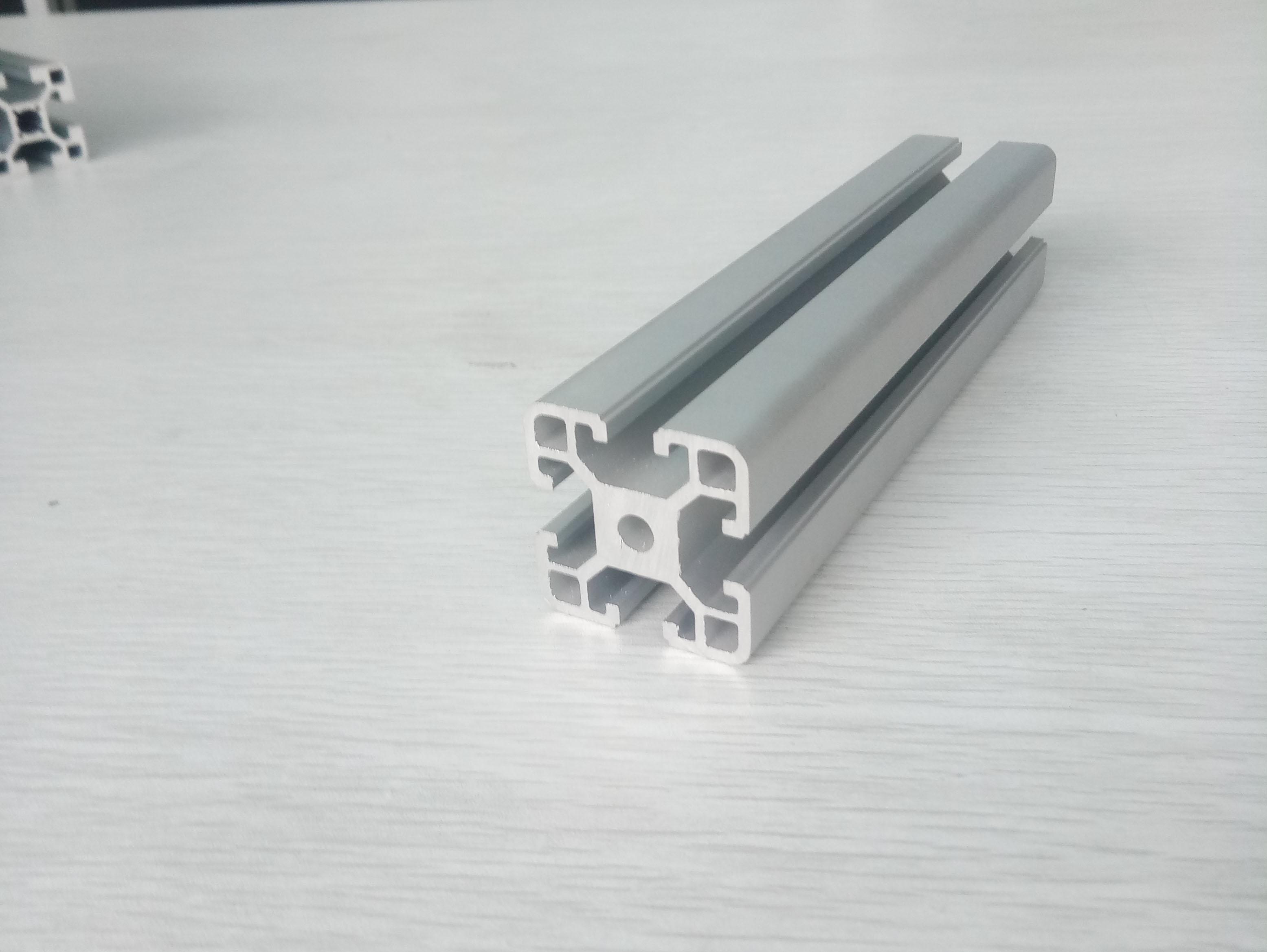 南京鴻發廠家直銷4040歐標加厚工業鋁型材